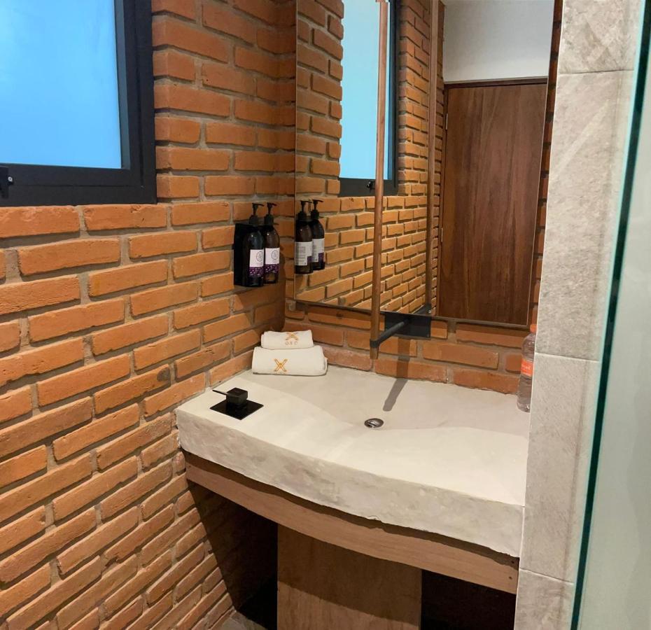 Hotel Oxu Solo Adultos Valle de Bravo Εξωτερικό φωτογραφία