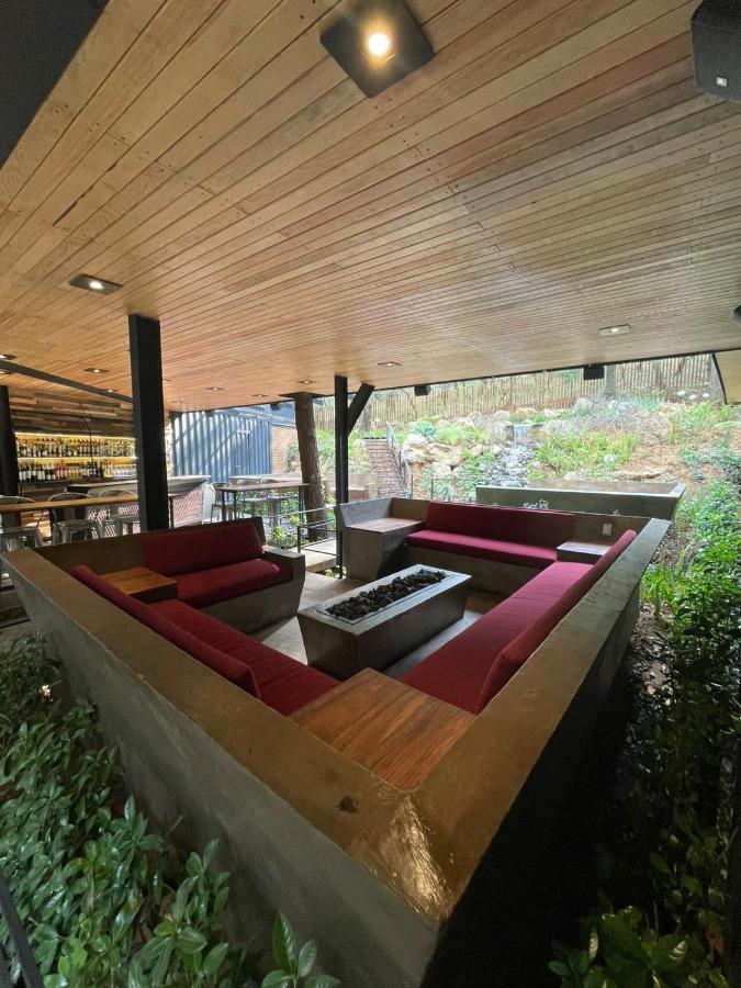 Hotel Oxu Solo Adultos Valle de Bravo Εξωτερικό φωτογραφία